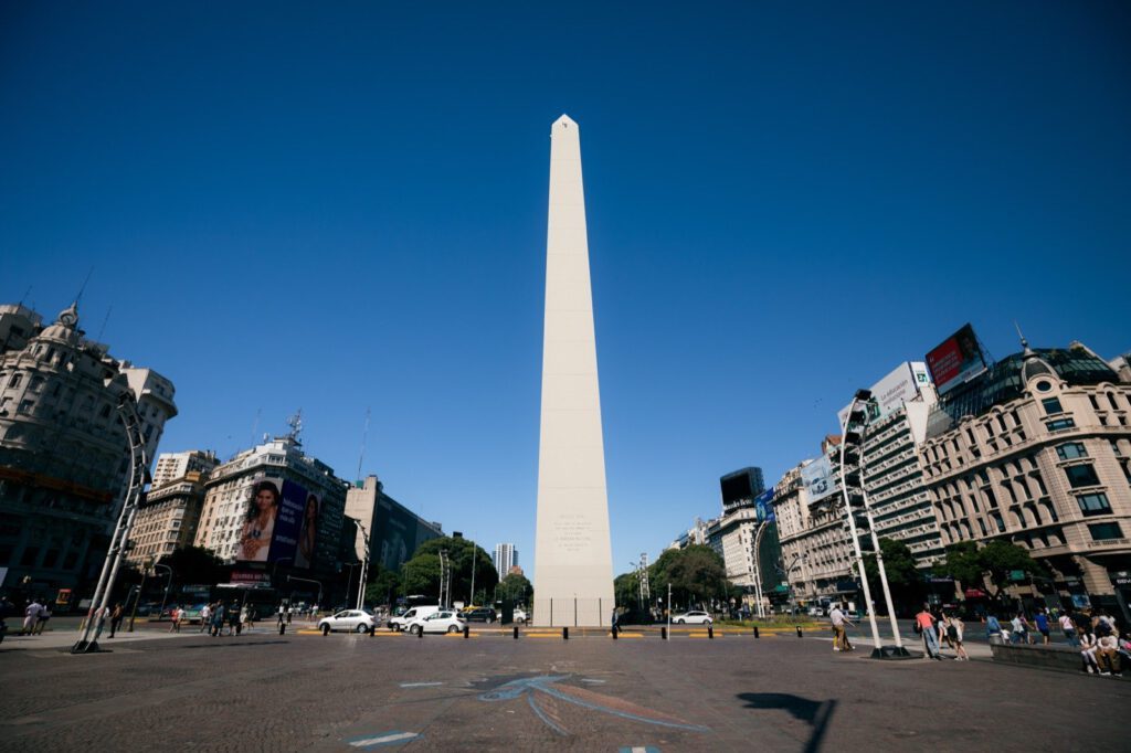 Besuch des Plaza de la República in Buenos Aires während der Fotoreise durch Patagonien