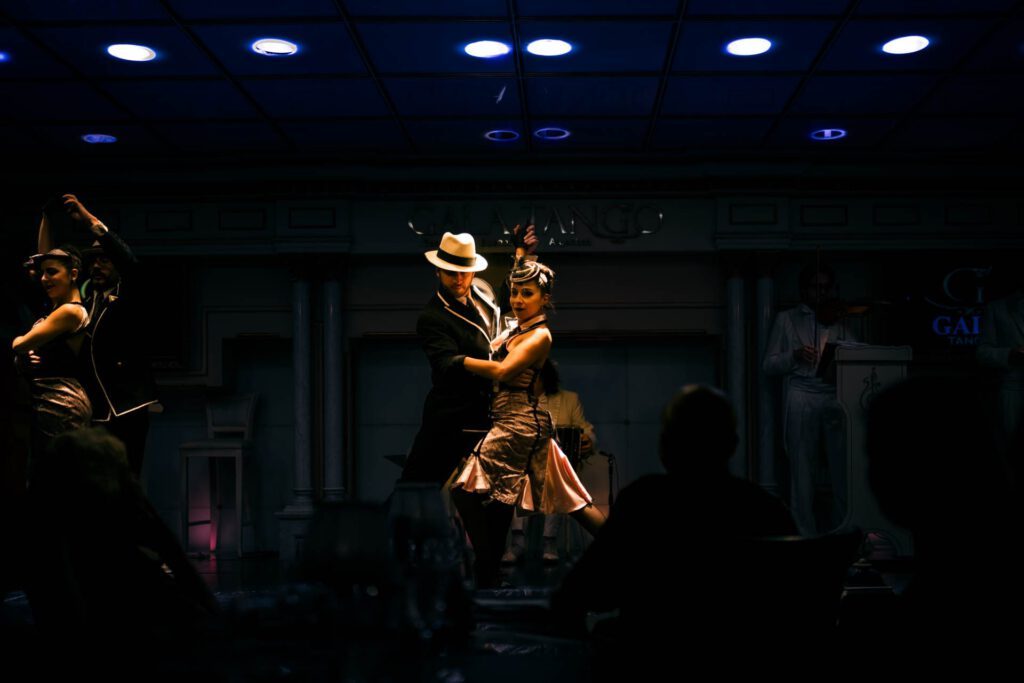Besuch einer Tangoshow in Buenos Aires während der Fotoreise durch Patagonien